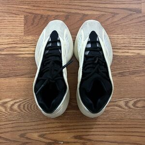 Adidas Yeezy 700 V3 Azael